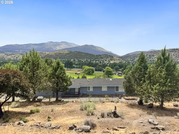 106 NE Charolais Hts, JohnDay, OR 97845