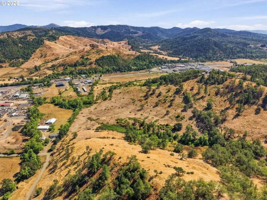 0 Kester Rd, Roseburg, OR 97470 - #2