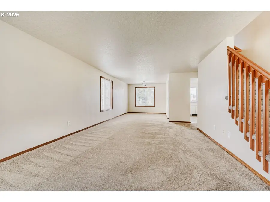 15917 SW Sundew Dr, Tigard, OR 97223 - #3