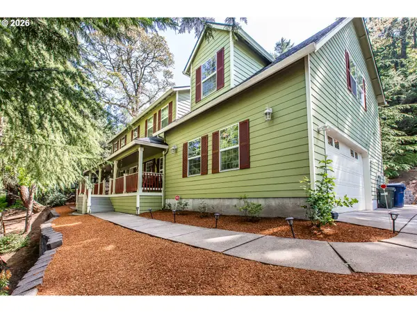 2737 Hallmark Ln, Eugene, OR 97405