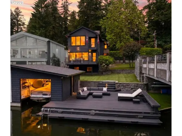 3712 Southshore Blvd, LakeOswego, OR 97035