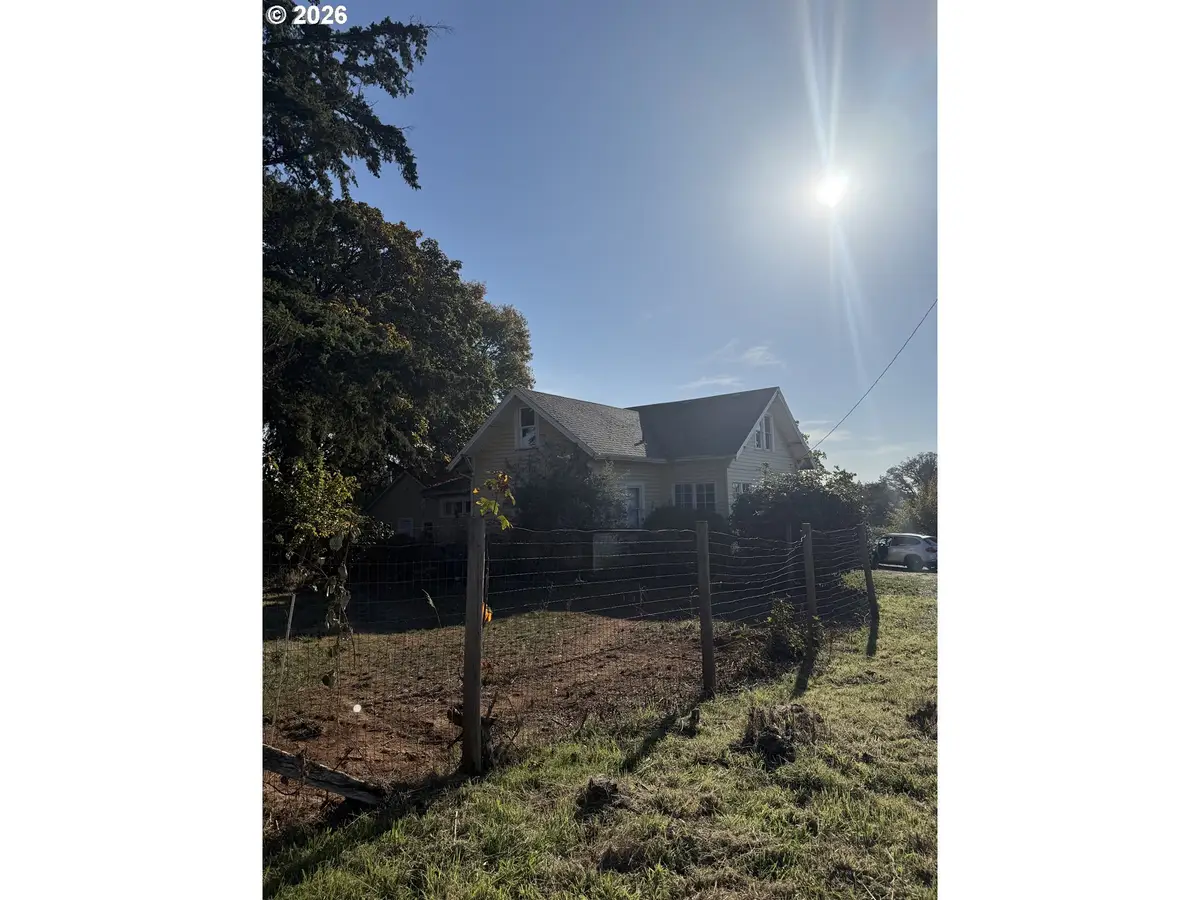29320 S Beavercreek Rd, Mulino, OR 97042 - #1
