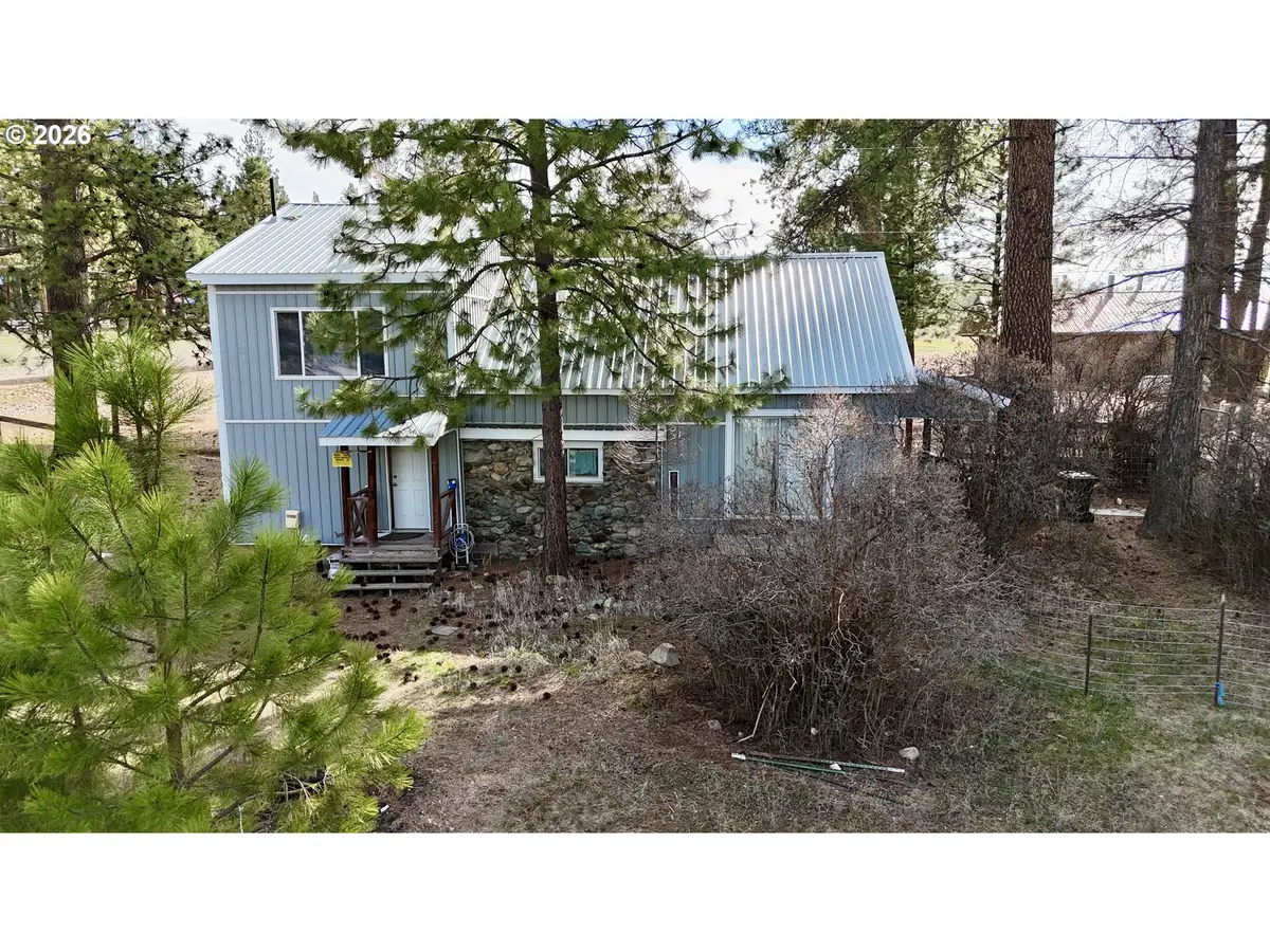 382 Ash St, Sumpter, OR 97877 - #1