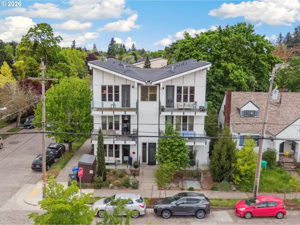 325 N Emerson St, Portland, OR 97217