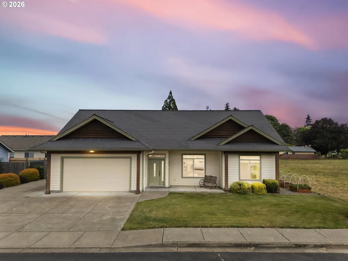 424 13th St, Aumsville, OR 97325 - #1