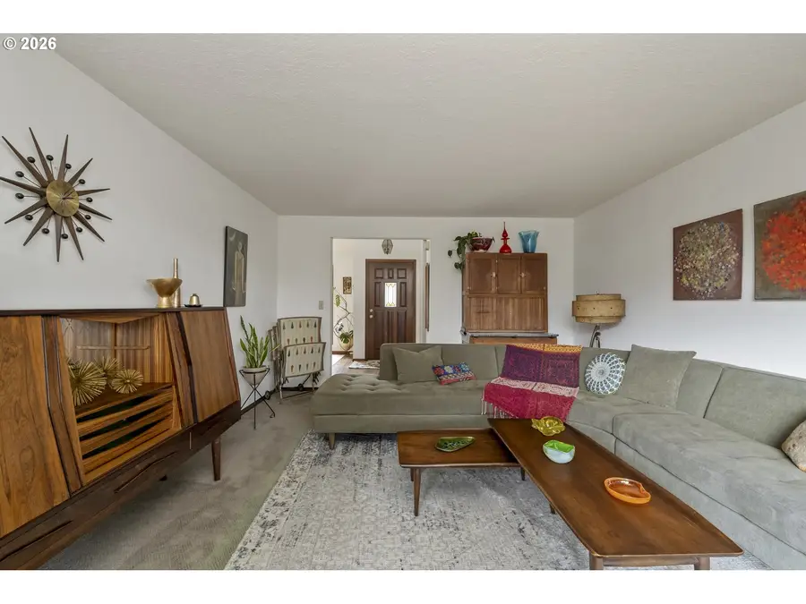 8330 SW Murdock St, Tigard, OR 97224 - Image #3