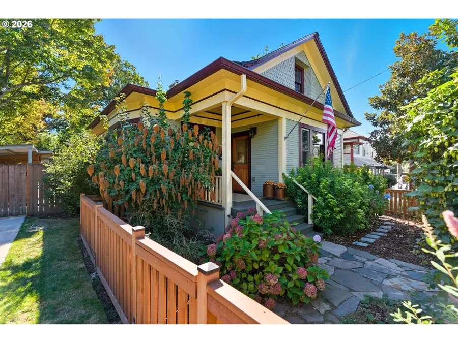 2624 SE Clinton St, Portland, OR 97202 - #2