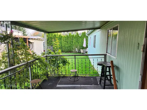 8403 NE St Johns Rd, Vancouver, WA 98665