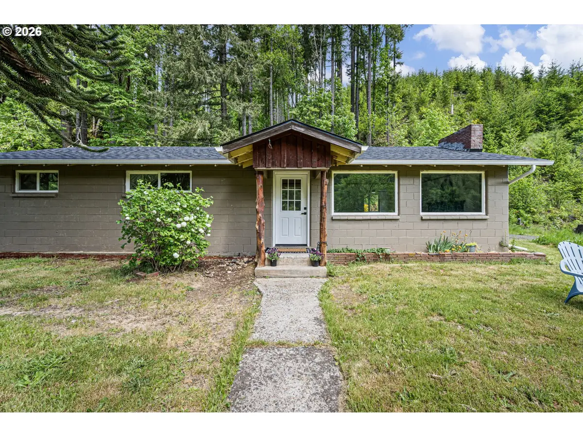 19395 Rust Rd, Blachly, OR 97412 - #1