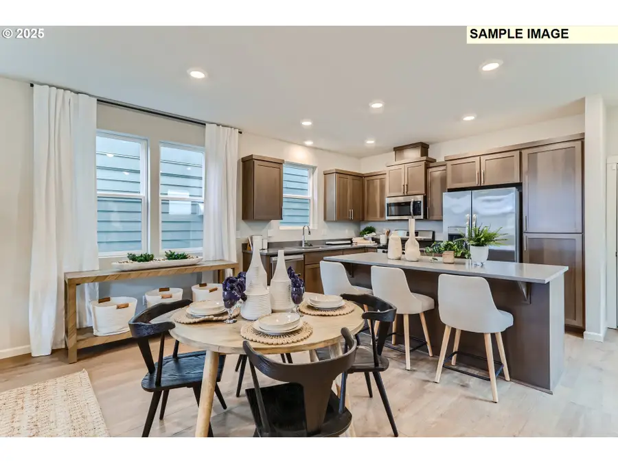 1086 Legacy St, Eugene, OR 97402 - Image #2