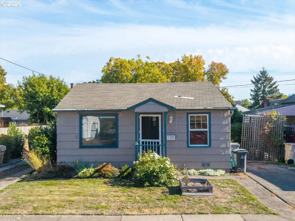 433 NW 17th St, Corvallis, OR 97330 - #1