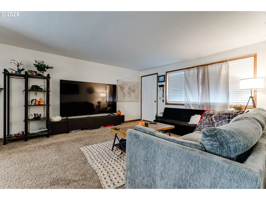 660/662 Keiper Ave, Eugene, OR 97404 - Image #3