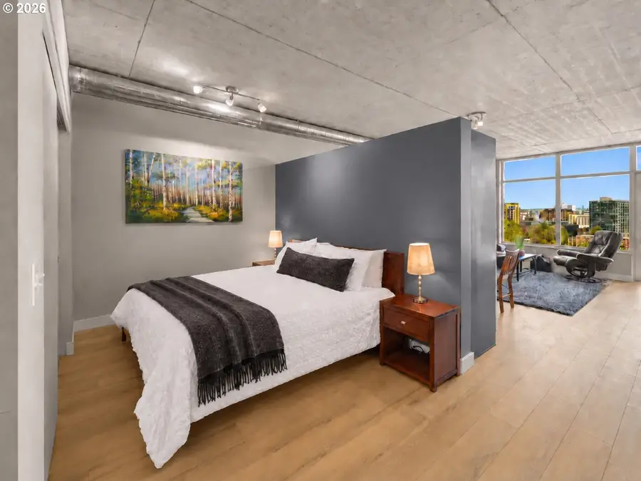 1926 W Burnside St #807, Portland, OR 97209 - #3
