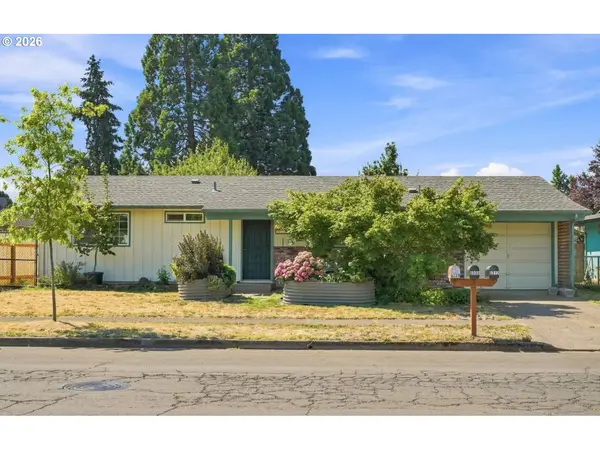 5229 F St, Springfield, OR 97478