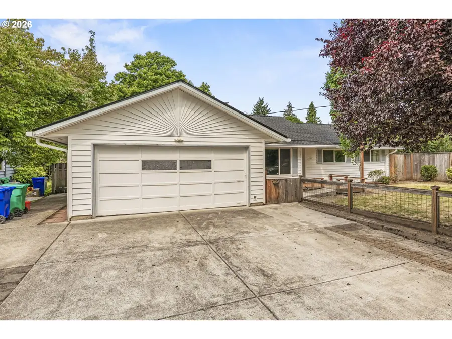 11805 SE 56th Ave, Milwaukie, OR 97222 - #2