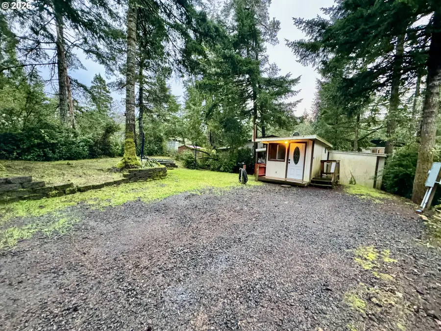 125 Sailor Ln, Florence, OR 97439 - #3