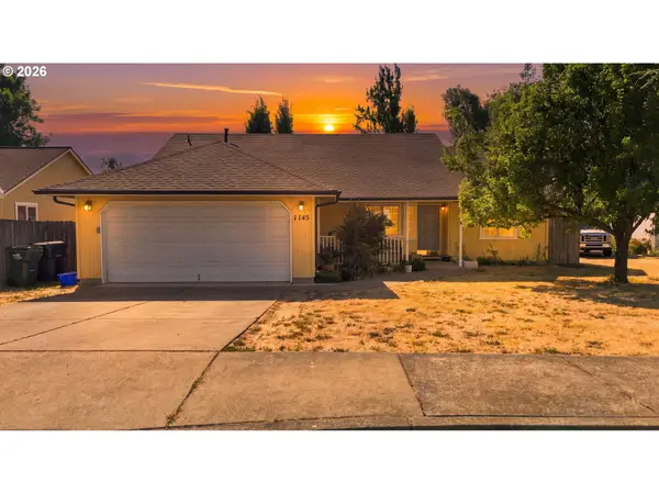 1145 Ash Grove Loop, Creswell, OR 97426