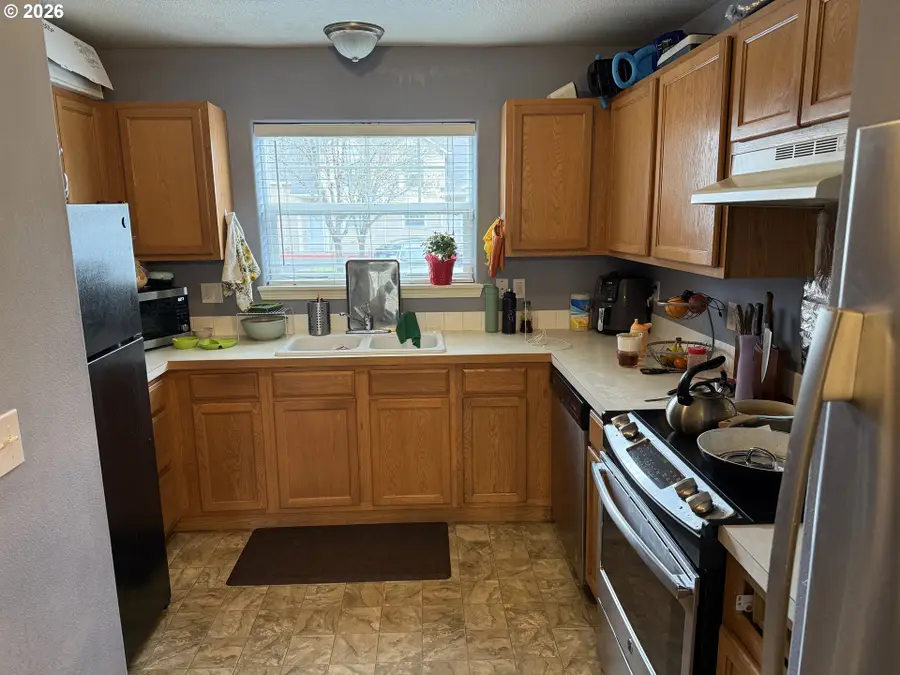 19155 SE Yamhill St #17, Portland, OR 97233 - #2