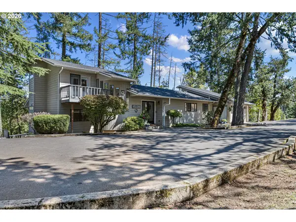 34844 Matthews Rd, Eugene, OR 97405