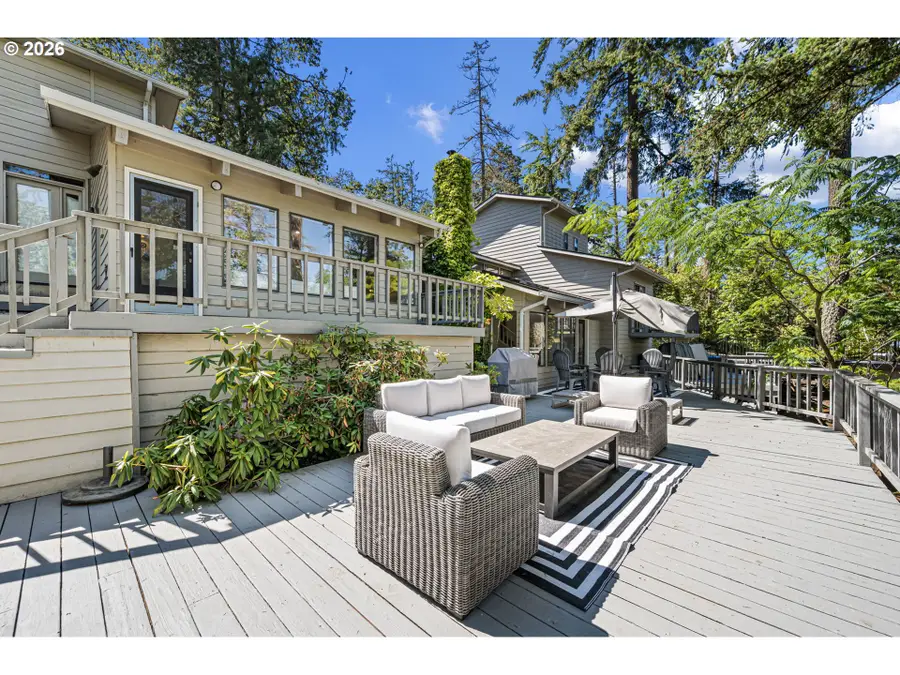 34844 Matthews Rd, Eugene, OR 97405 - #2