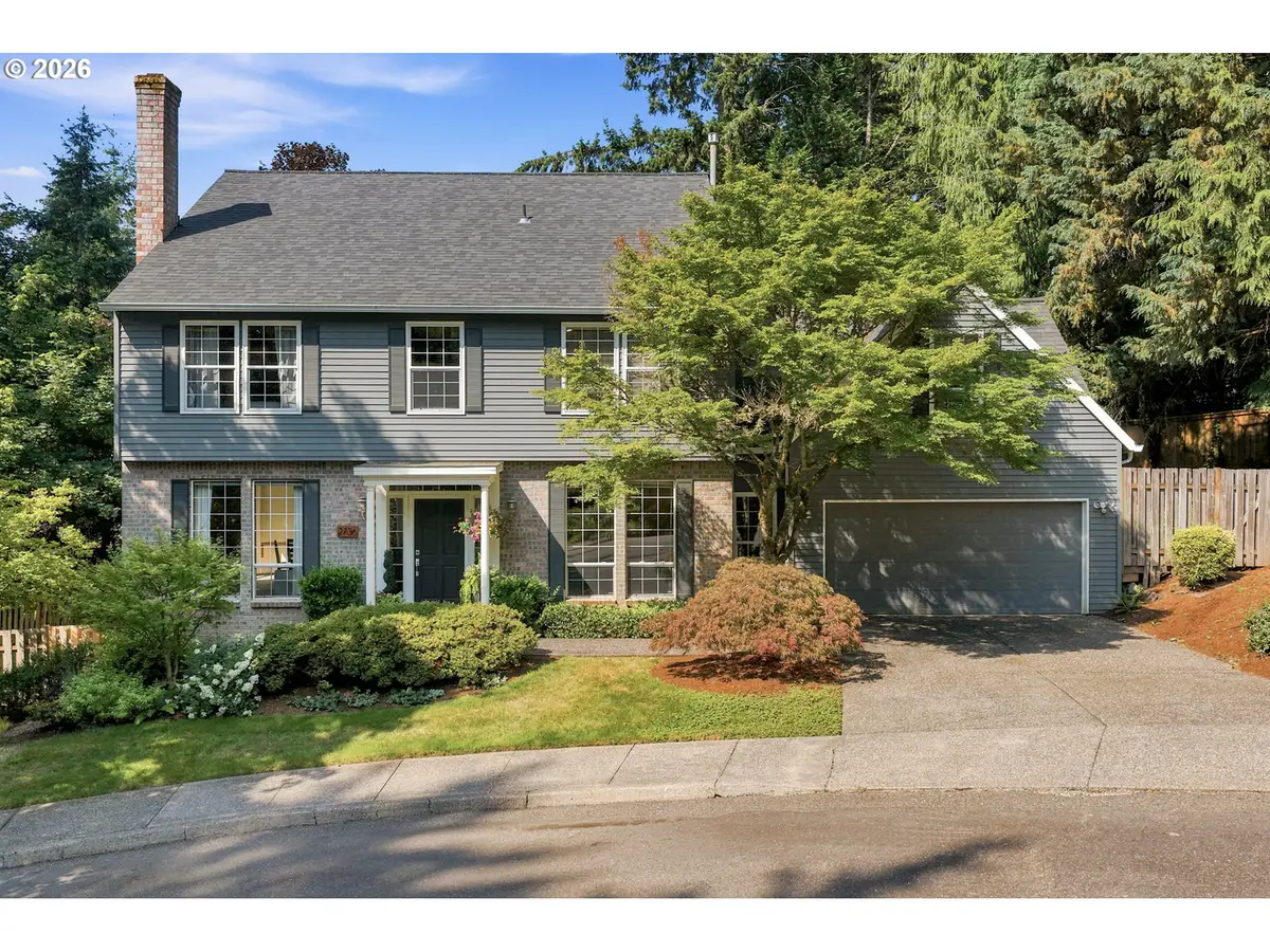 2736 SW 28th Dr, Portland, OR 97219 - #1
