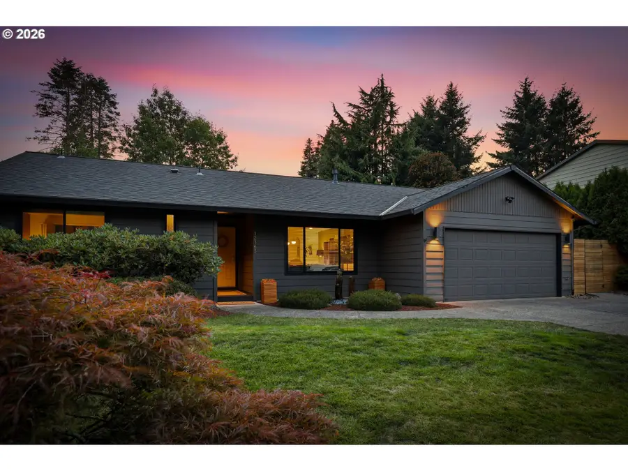 12163 SE 105th Dr, Northwest Clackamas, OR 97086 - #3