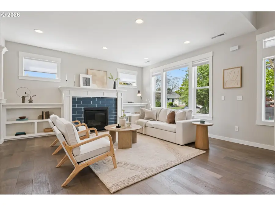 1430 NE 72nd Ave, Portland, OR 97213 - #3