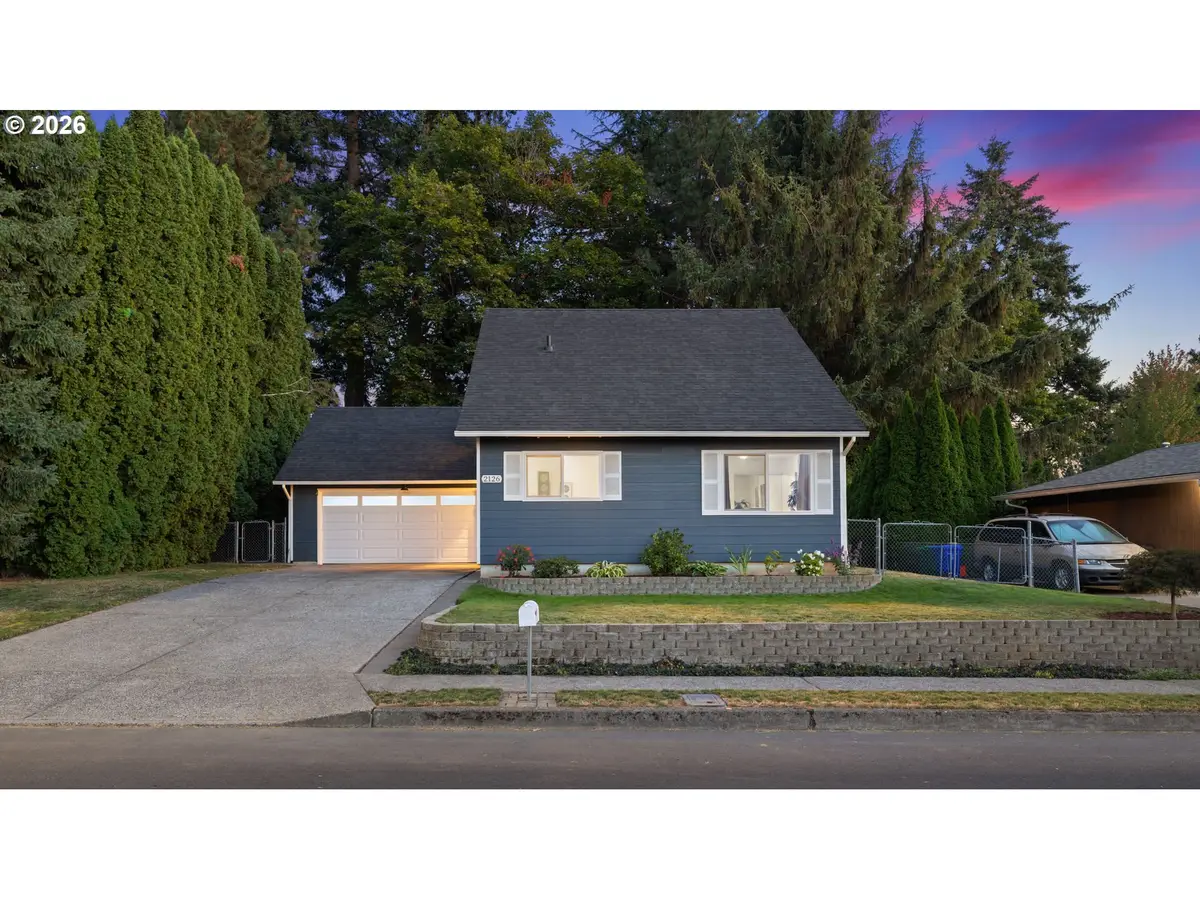 2126 SW 17th St, Gresham, OR 97080 - #1