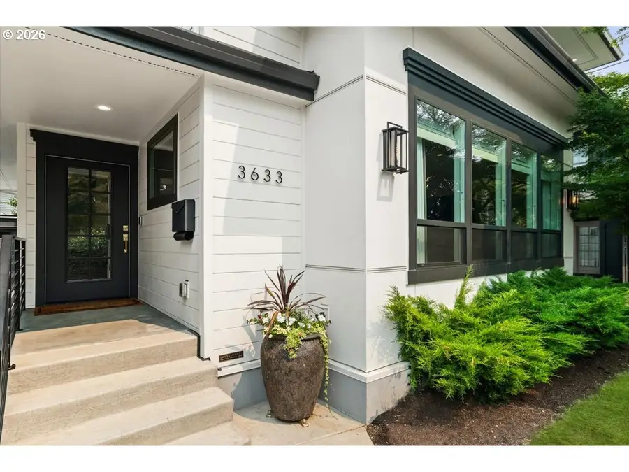 3633 NE Davis St, Portland, OR 97232 - #2