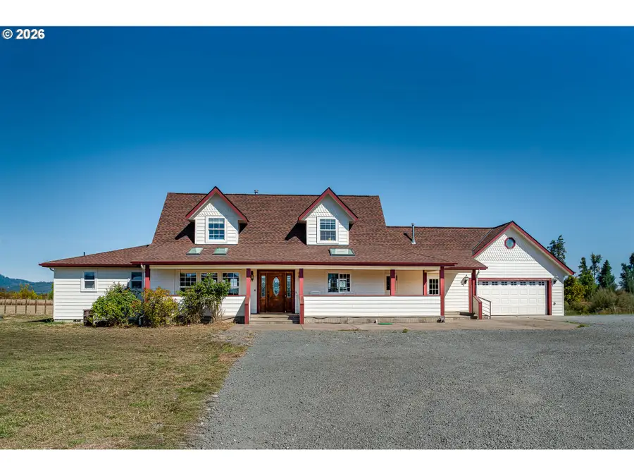 33195 Camas Swale Rd, Creswell, OR 97426 - #3