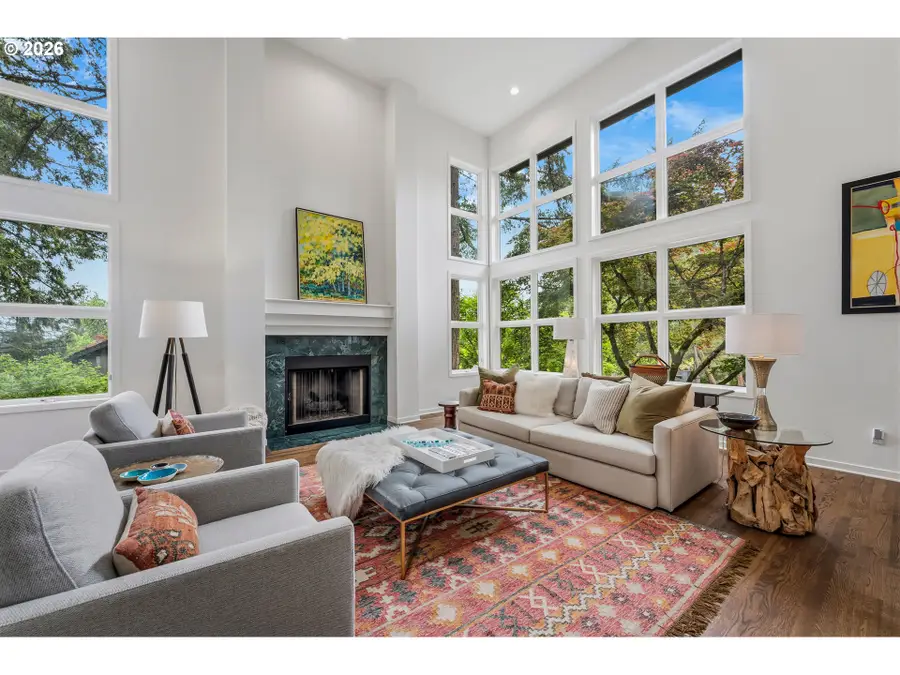 29 Hillshire Dr, Lake Oswego, OR 97034 - #3