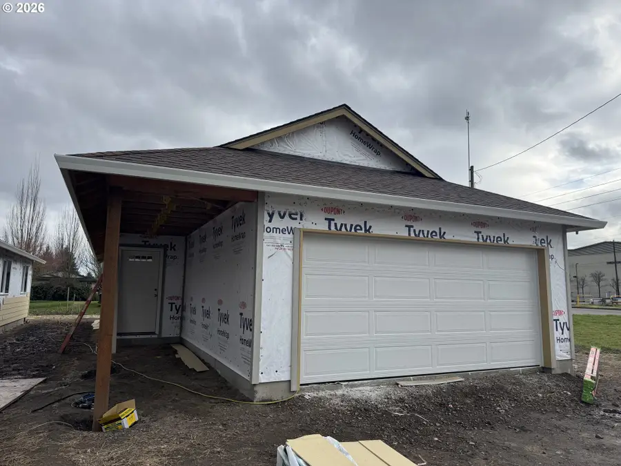 204 Douglas St, Longview, WA 98632 - #2