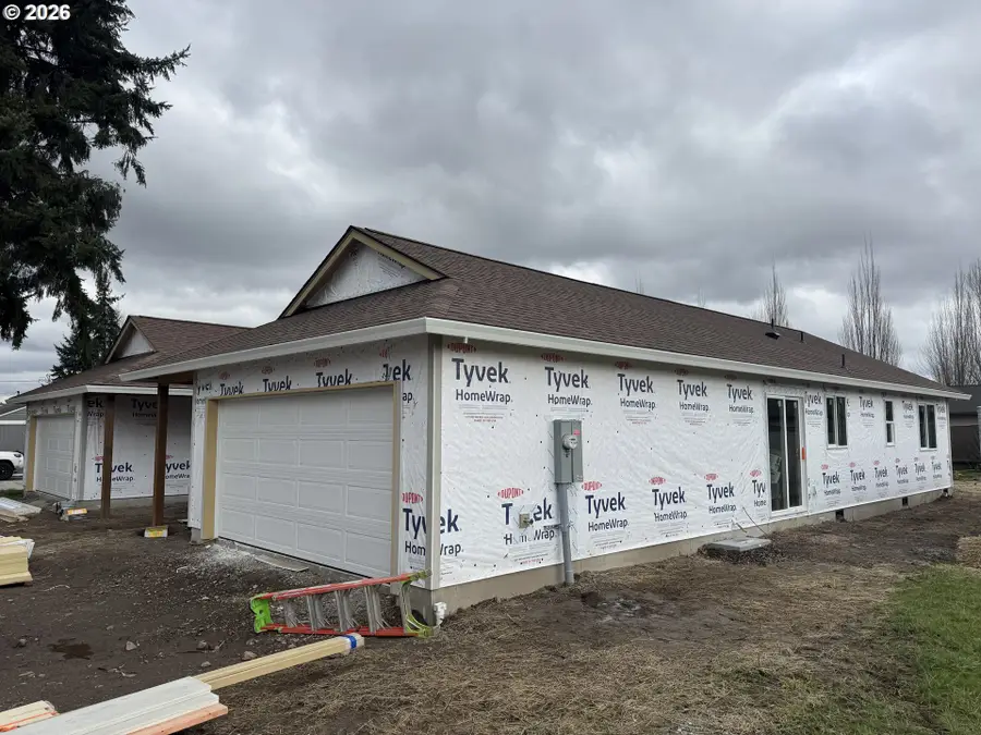 204 Douglas St, Longview, WA 98632 - #3