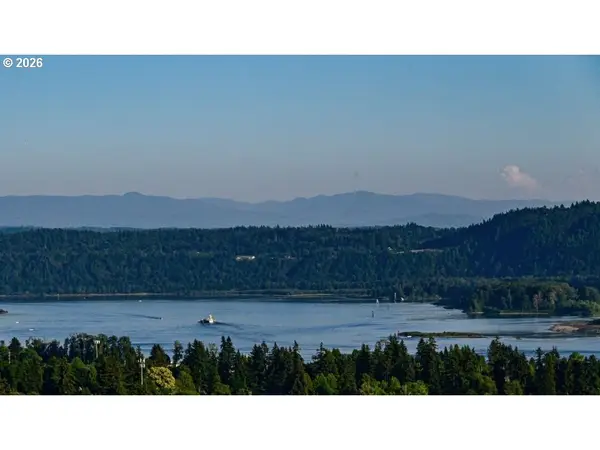 265 W W St, Washougal, WA 98671