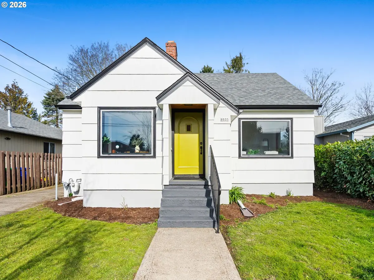 6035 SE Lafayette St, Portland, OR 97206 - Image #1