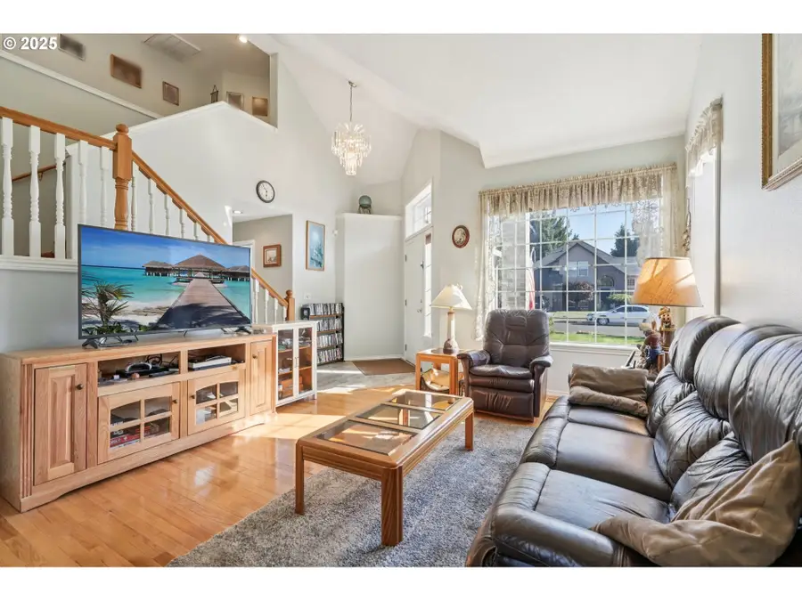 21937 NE Mason St, Fairview, OR 97024 - #3