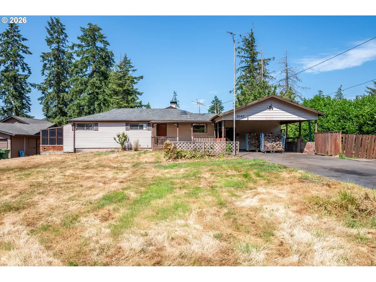3047 Lindsey Dr, Longview, WA 98632 - #1
