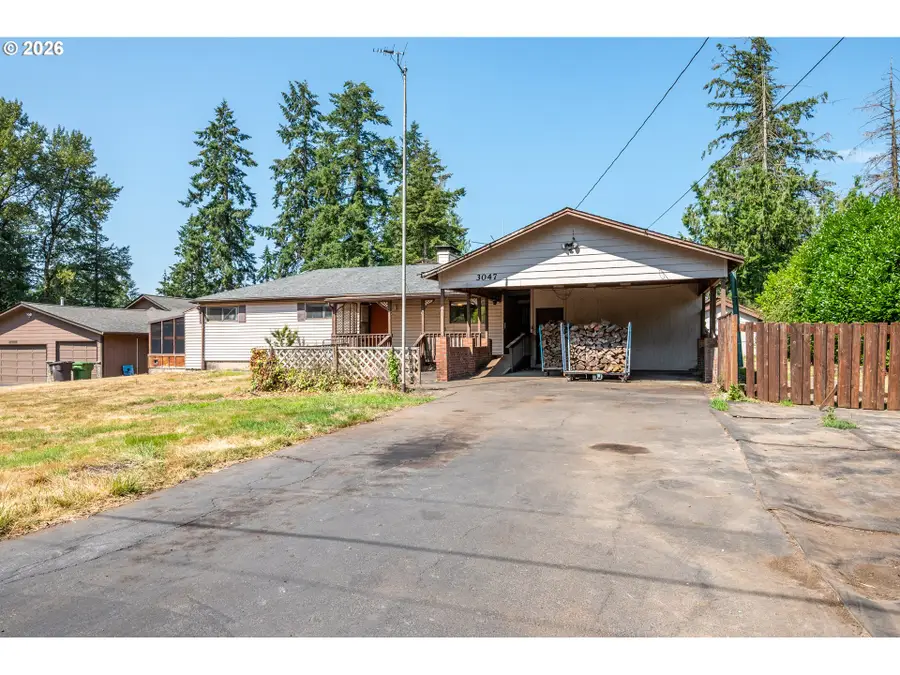 3047 Lindsey Dr, Longview, WA 98632 - #2