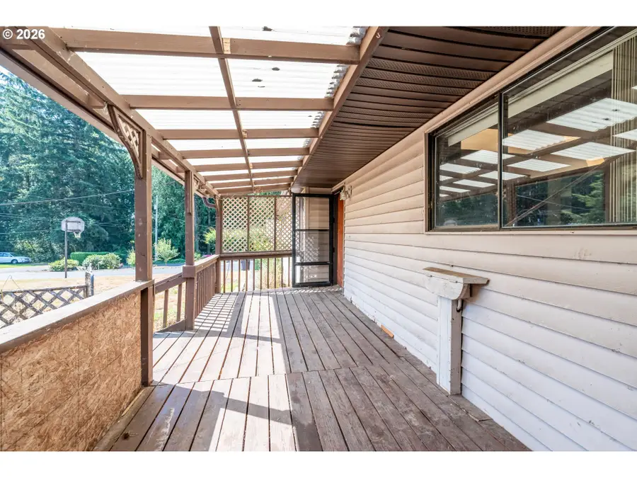 3047 Lindsey Dr, Longview, WA 98632 - #3