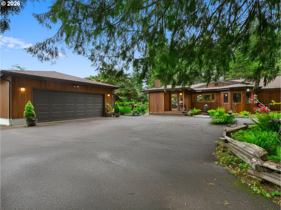 24880 E Arrah Wanna Blvd, Welches, OR 97067 - #2