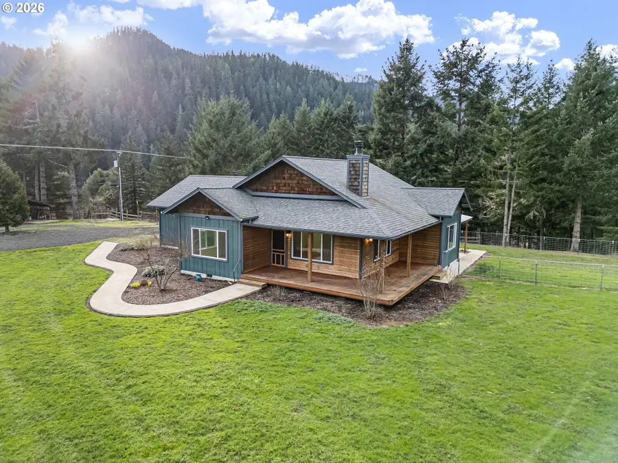 302 Scott Rd, Oakland, OR 97462 - Image #2