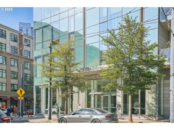 1075 NW Northrup St #1012, Portland, OR 97209