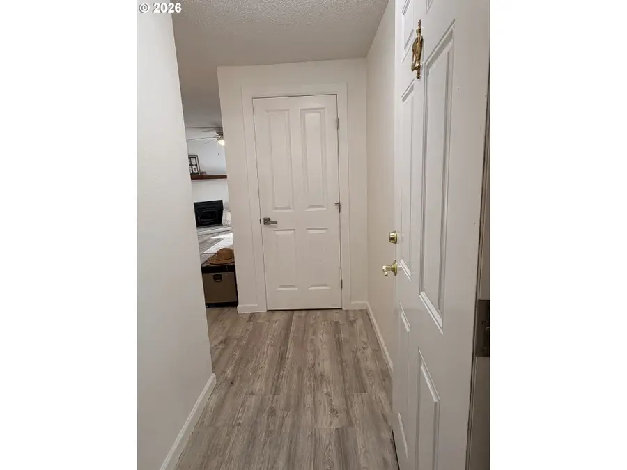 44 Eagle Crest Dr, Lake Oswego, OR 97035 - #2