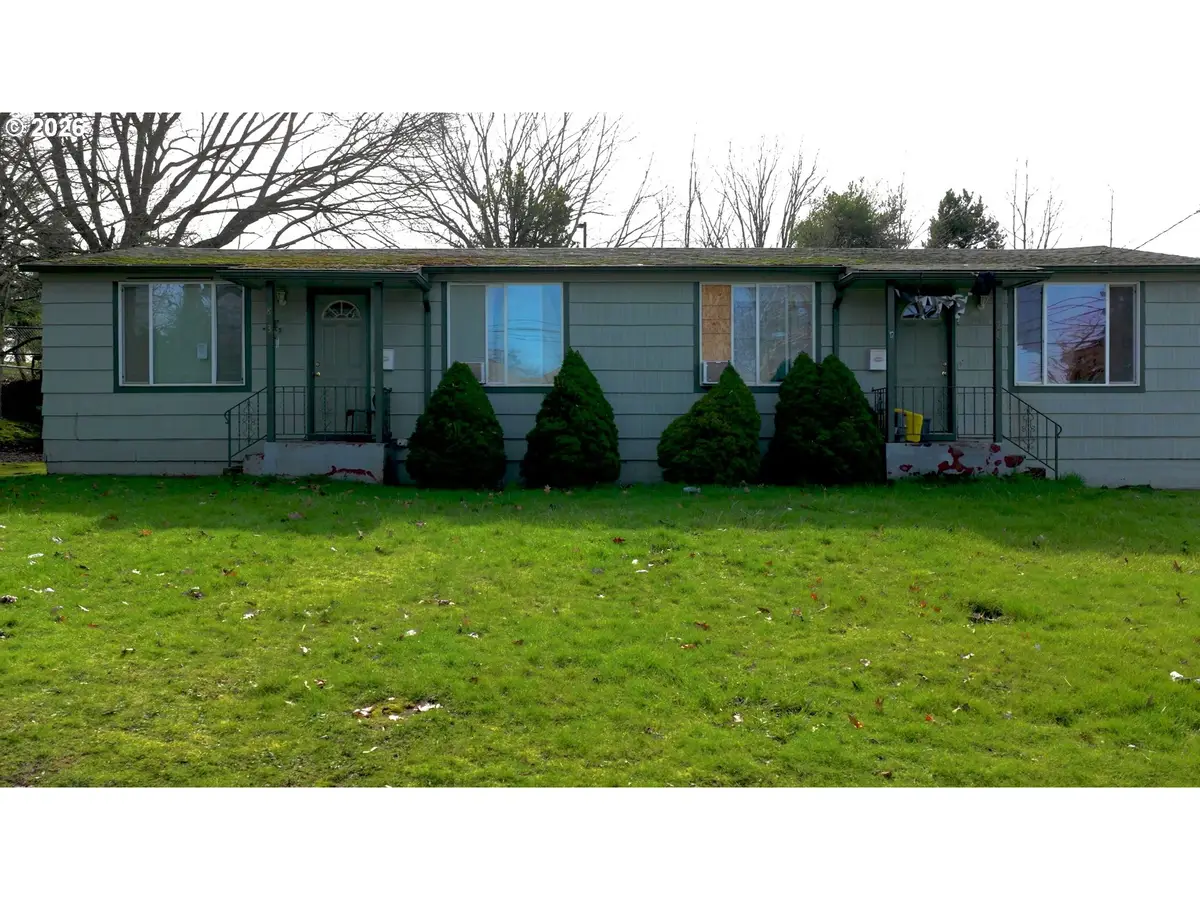 8928 SE Rhone St, Portland, OR 97266 - #1