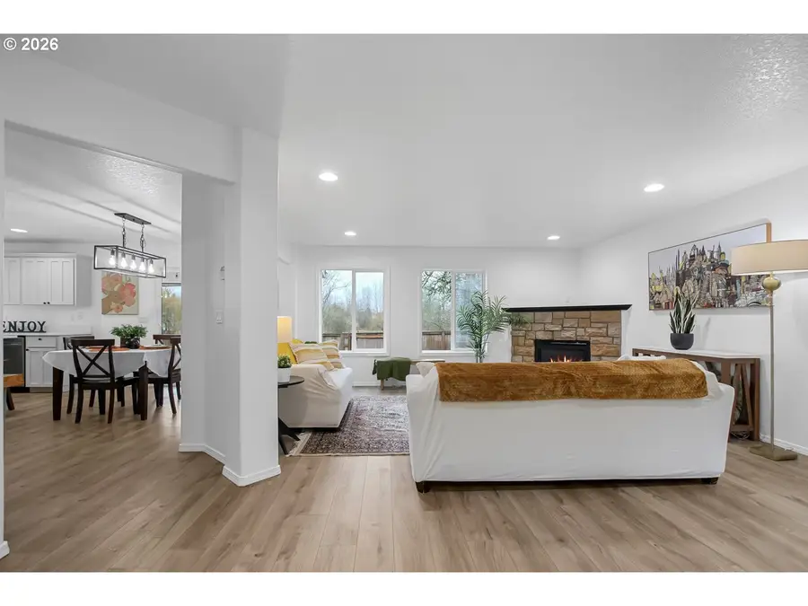 914 NW 16th Ct, Battle Ground, WA 98604 - #3