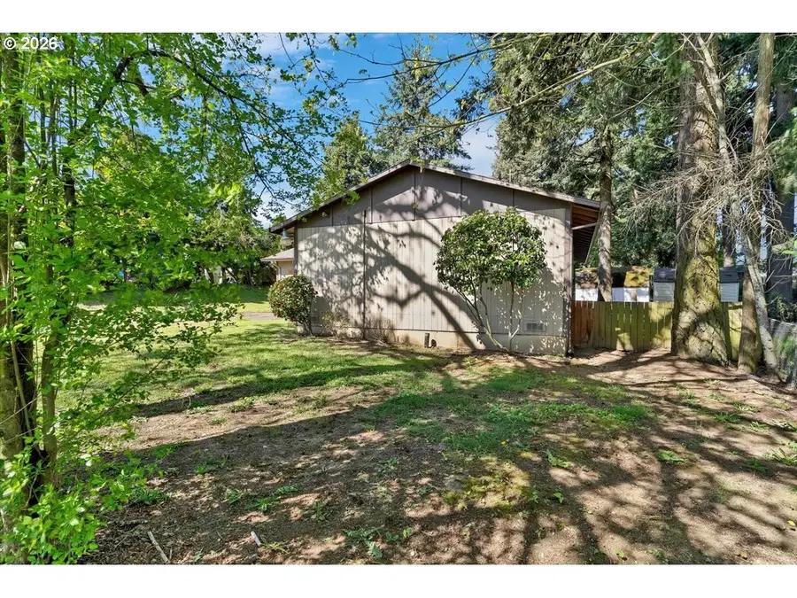 8621 SE Strawberry Ln, Milwaukie, OR 97267 - #2
