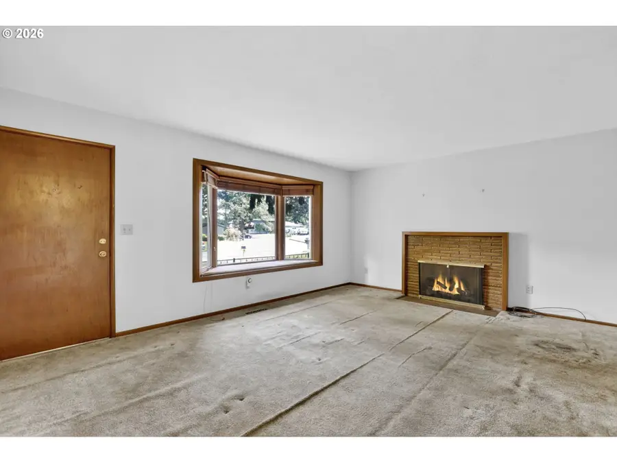 14533 NE Brazee Ct, Portland, OR 97230 - #3