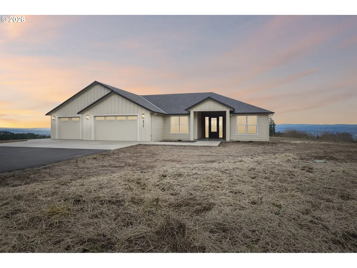 917 Confer Rd, Kalama, WA 98625 - #1