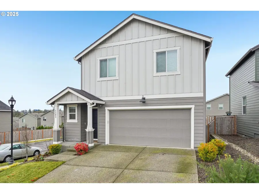 1302 W Larsen Dr, La Center, WA 98629 - Image #2