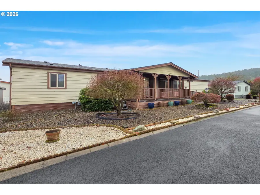 1200 E Central Ave #84, Sutherlin, OR 97479 - #2